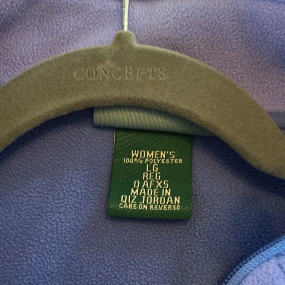 L. L. Bean women’s fleece vest - Picture 4 of 8